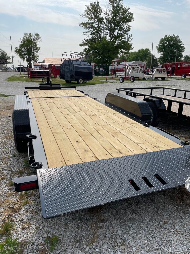 Trailerman Cusion Tilt Trailer, call for price and additional information. Trailerman Cushion Tilt Trailer