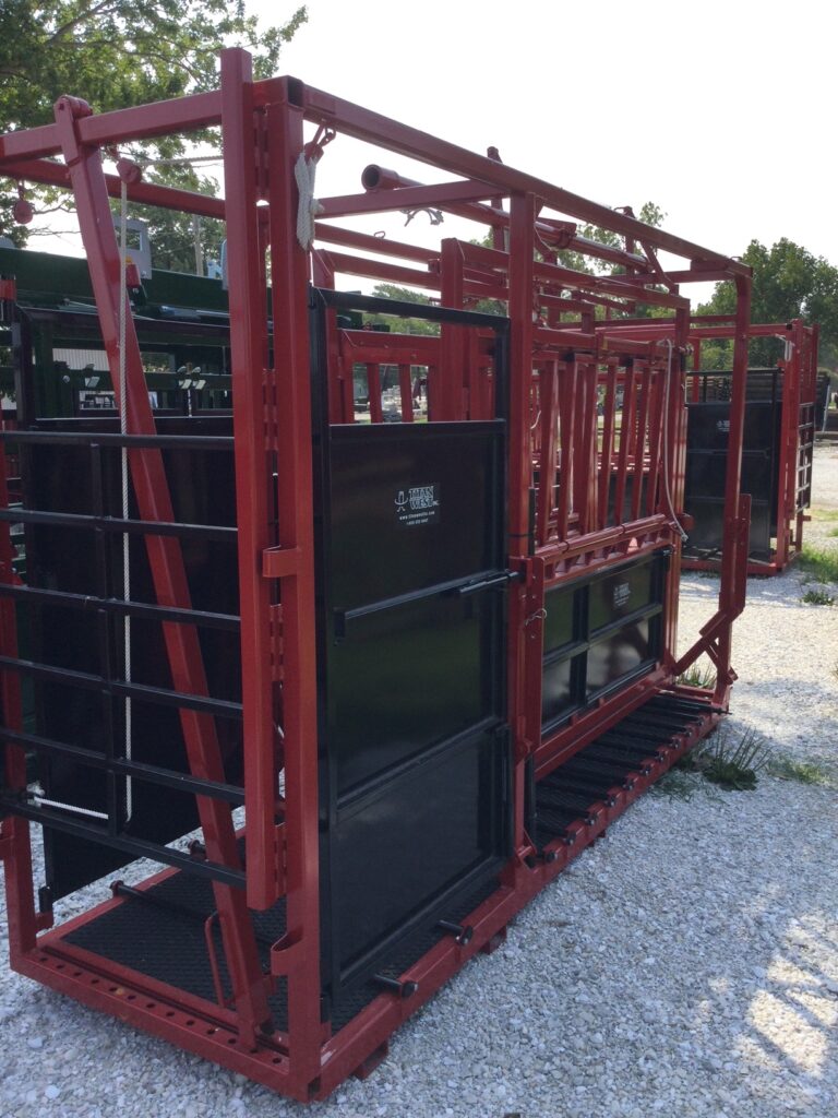 Titan West Combo Chute titan west combo chute with choice of headgate