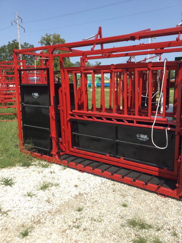 Titan West Combo Chute with Headgate Titan West Combo Chute with Headgate